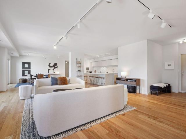 1225 Lasalle Ave Unit 2301, Minneapolis, US, MN