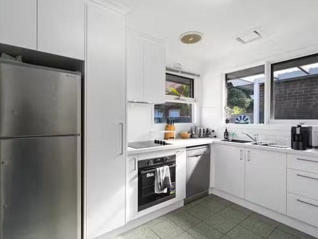 12/25 Ti Tree Grove East, Parkdale, VIC 3195