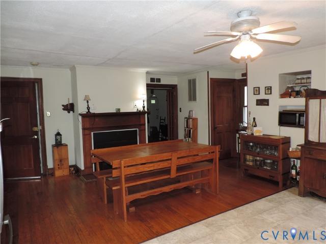 12262 Welling Hall Road