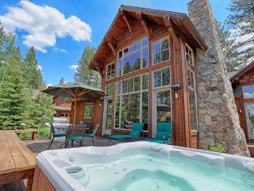 12267 Lookout Loop, Unit F736, Truckee, CA 96161 | MLS #20260