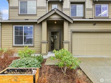1226 Baker Heights Loop
