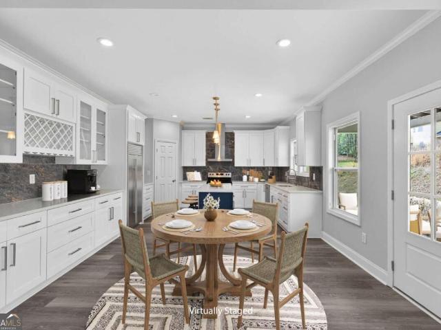 1226 Bloomsbury Lane