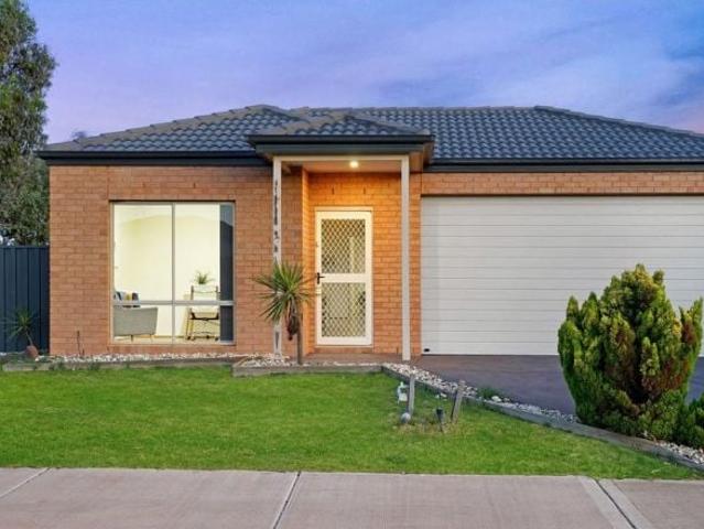 1226 Ison Road, Manor Lakes