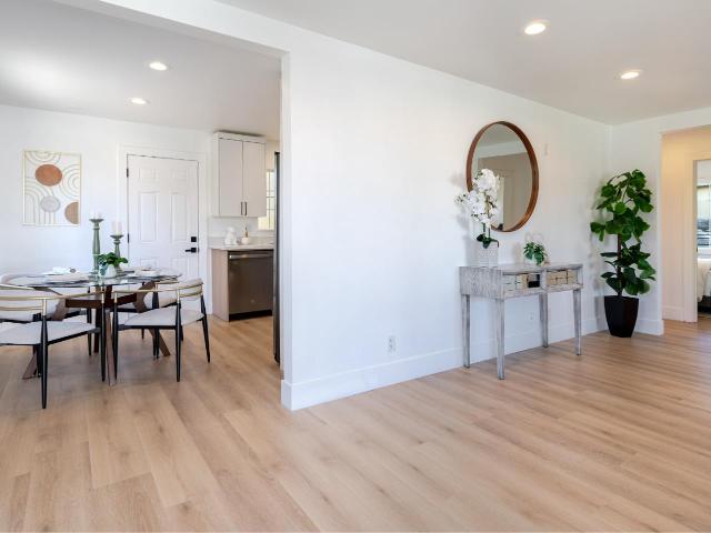 1226 Laurel Ave, East Palo Alto, CA 94303 | MLS #ML82044