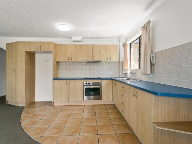 12/26 Stanhill DriveSurfers Paradise QLD 4217, Australia