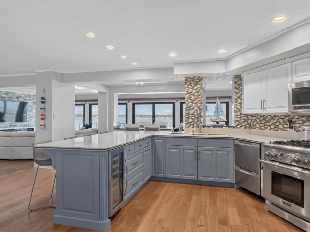 12275 Ogden Point Road