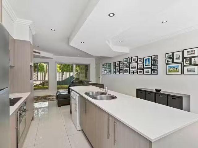 12/276 Pine Mountain Road, Carina Heights, QLD 4152
