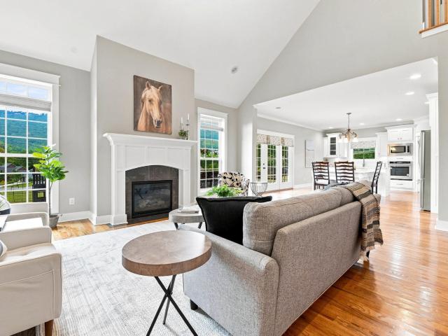 1227 Saddlebrook Drive