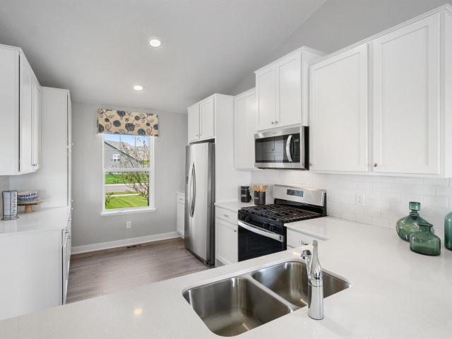 1227 th Street NE