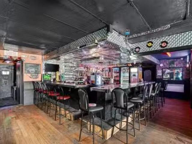 1227 1229 Rue Principale, Saint Roch De L'Achigan, QC, J0K 3.