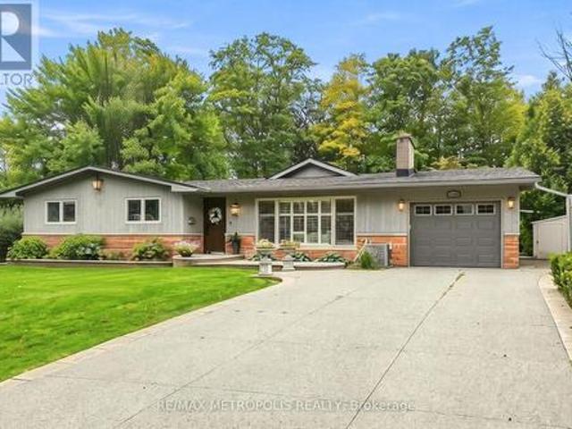 1228 Elgin Crescent, Oakville, ON, L6H 2J7 house for sale | Listing ID W13799 | Royal LePage