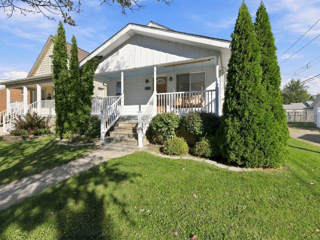 1228 Poplar Street