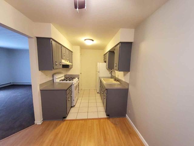 1228 Town Crest Dr 2 Bedroom Apartment for Rent at 1228 Town Crest Dr, New Lenox, IL 60451