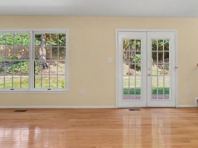 12200 Mosel Terrace