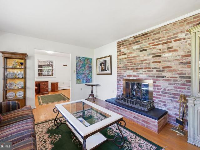 12201 Greenridge
