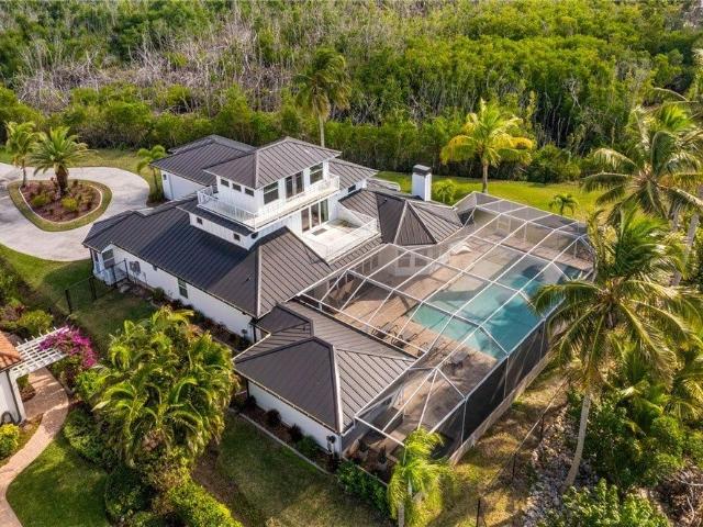 12201 Shoreview Dr, Matlacha, FL