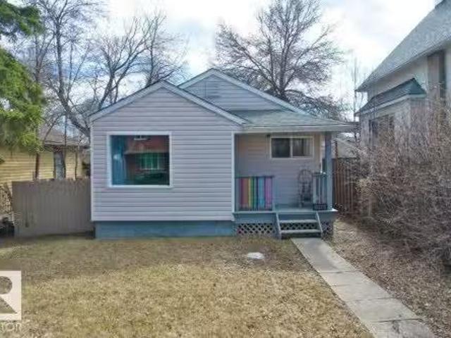 12207 110 Avenue, Edmonton, AB, T5M 2L2 house for sale List.