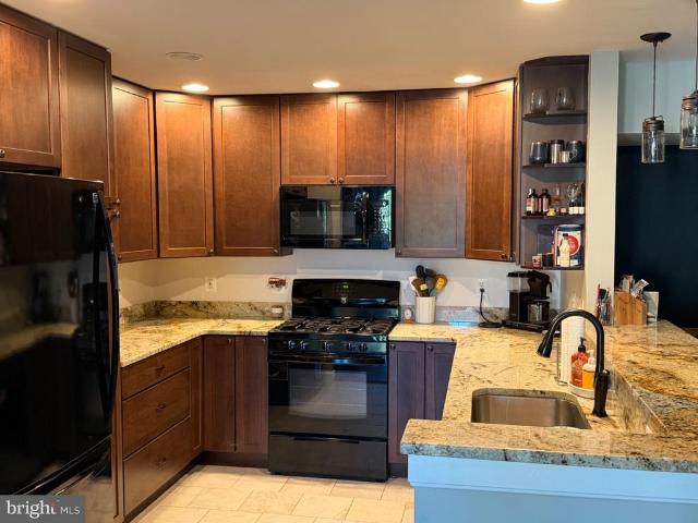 12205 Fairfield House Drive # 608