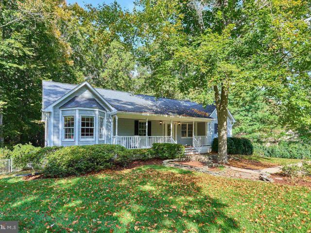 12206 Woodlark Court