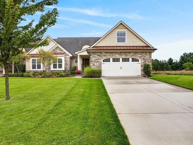 12209 Tullymore Dr Unit 35, Stanwood, MI 49346