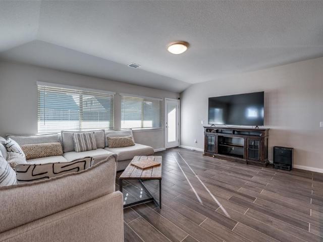 1220 Mill Place