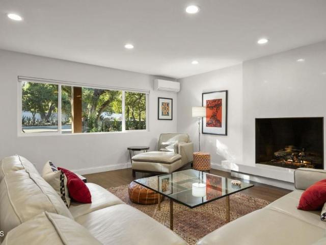1220 N Montgomery Street, Ojai, US, CA