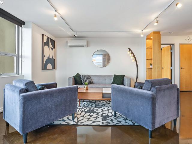 1220 NE 17TH AVE # 16F