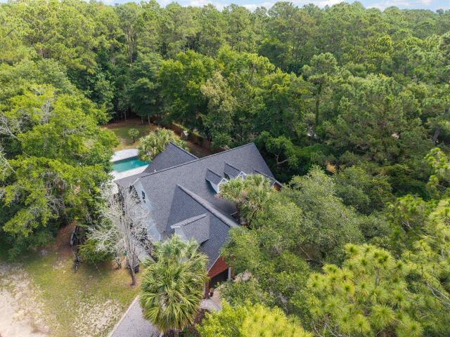 1220 Crooked Oak Dr