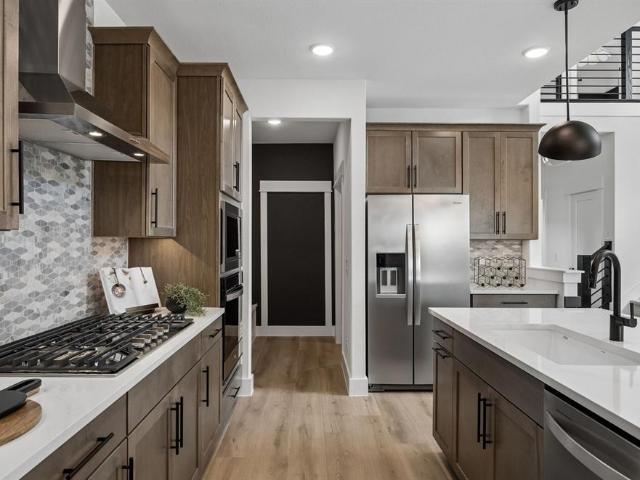 1220 Graydon Street