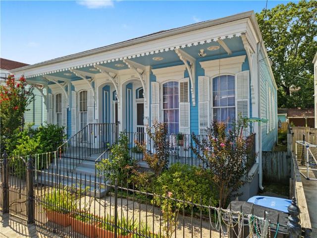 1220 Harmony Street # 1220