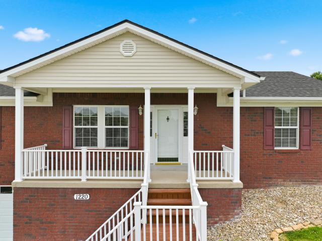 1220 Kenzie Court
