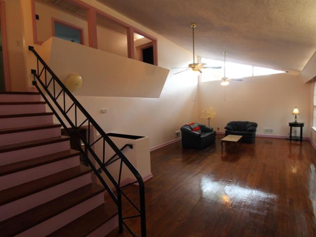 1220 Kilby Terrace