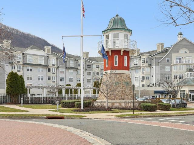 1220 Round Pointe Dr, Haverstraw, NY 10927 | MLS #971378