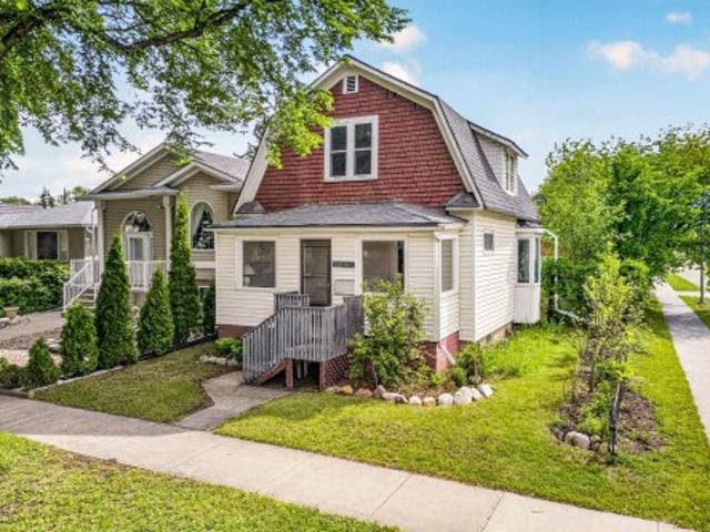 1220 Street Nw, Edmonton, AB, T5G 1N1 house for sale | Listing ID E4494 | Royal LePage