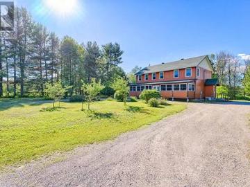 1220 Westross Road, Whitewater Region, ON, K0J 1K0 house for sale | Listing ID X13445 | Royal LePage