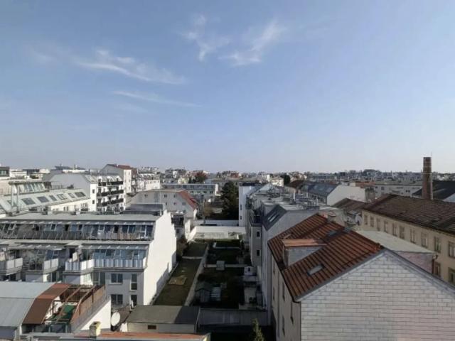 ! 1220 Wien Nähe U1 Kagraner Platz ! Wunderschöne, neuwertige und sehr gut aufgeteilte 4 Zimmer Penthousewohnung mit 2 Terrassen zu vermieten!