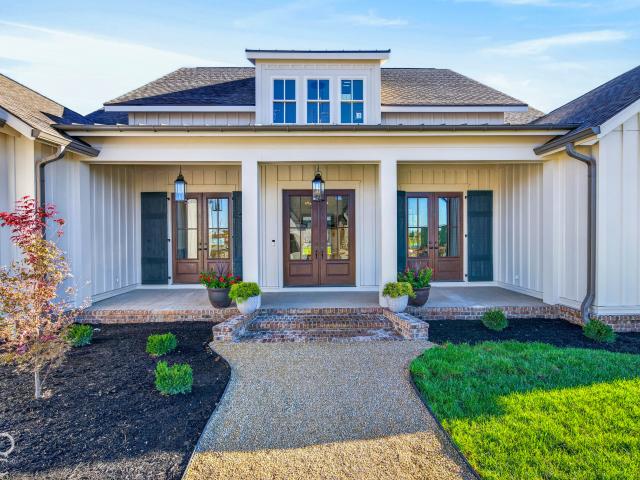 1221 Beechtree Lane