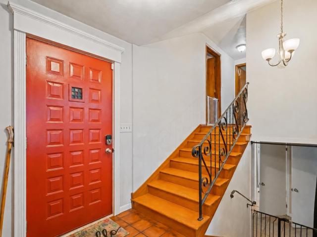 1221 Jayne Drive