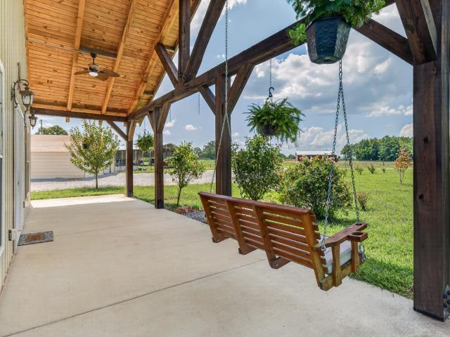 1221 Johnson Branch Rd
