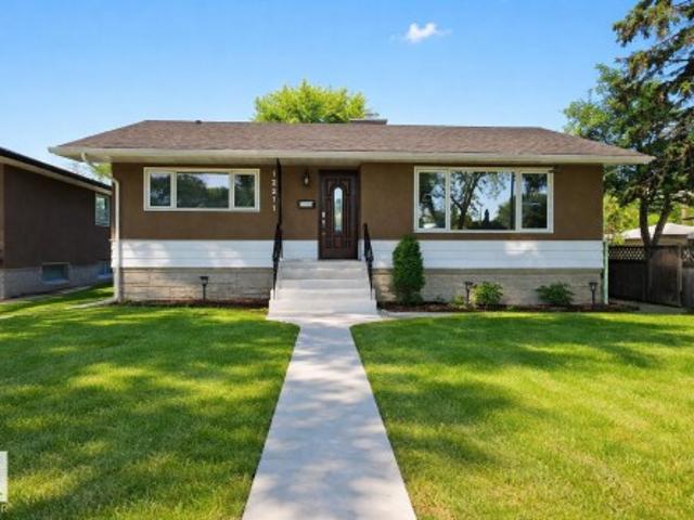 1221 St Nw, Edmonton, AB, T5W 3K3 house for sale | Listing ID E4498 | Royal LePage