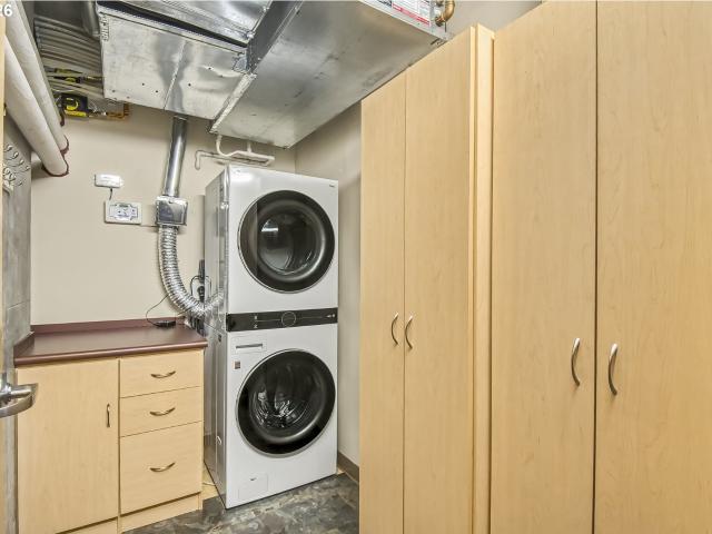 1221 SW 10TH AVE # 219