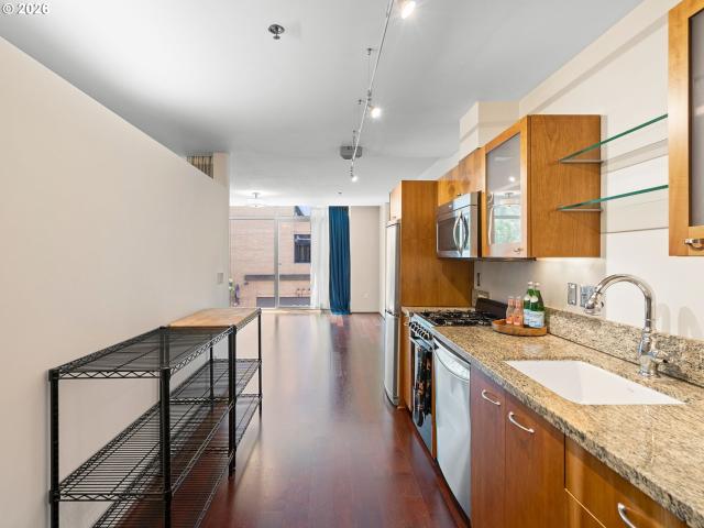 1221 SW 10TH AVE # 316