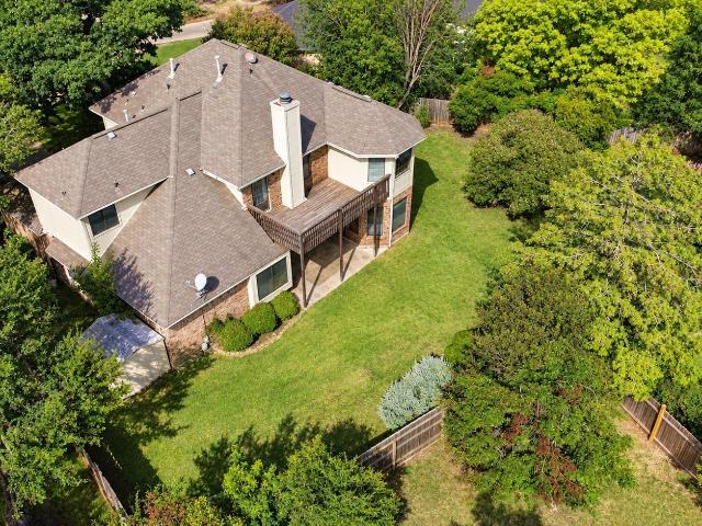 1221 Thistle Trl