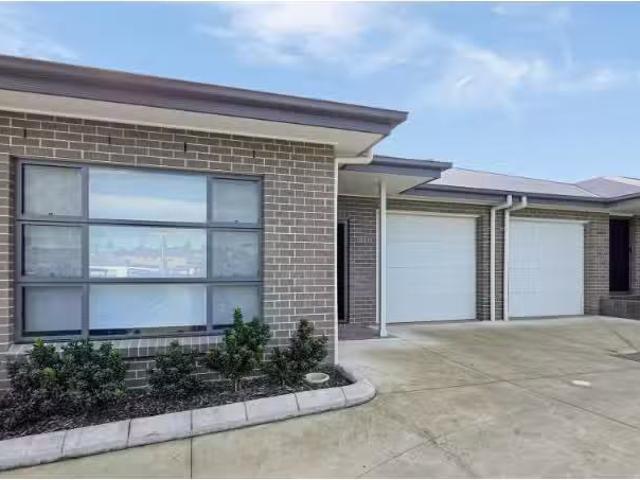 1/221A Maitland Street, Kurri Kurri House for rent Listed by.