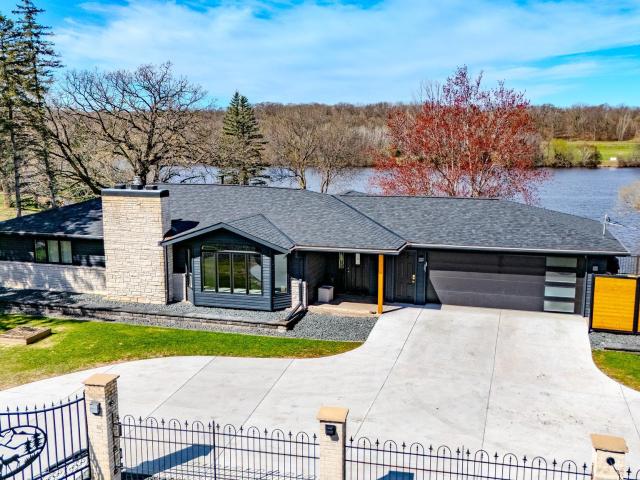 12221 Hillton Road