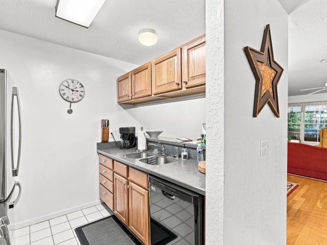 12226 Saint Andrews Way