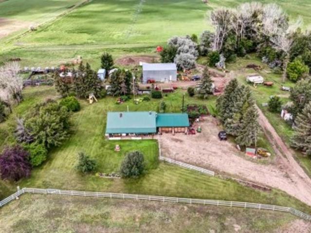 12228 Range Road 64, Rural Cypress County, AB, T1A 7G5 house for sale | Listing ID A2294 | Royal LePage