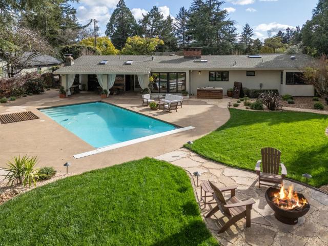 1222 Apple Tree Court, Sonoma, US, CA