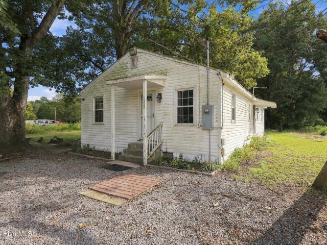 1222 Dickerson Lane