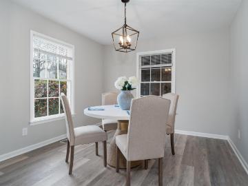 1222 Falling Star Lane